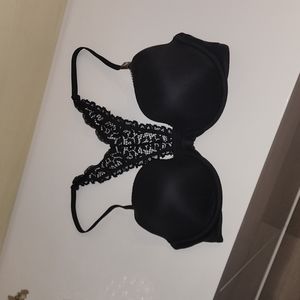 Victoria secret 32 D bra